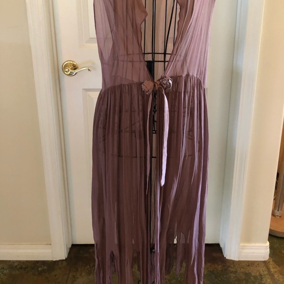 Sheer vest like top/dress. - Picture 2 of 4